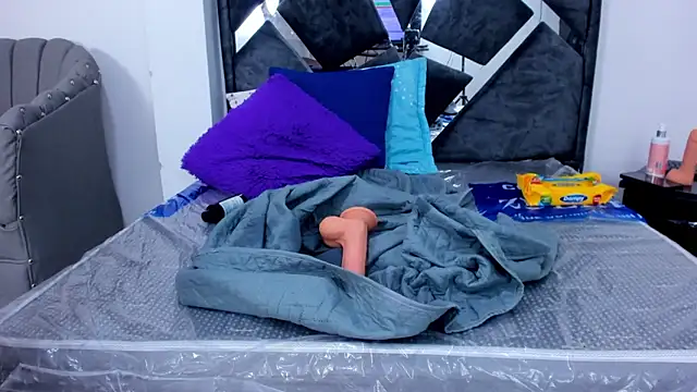 Dulce amg online show from February 3, 2:53 am