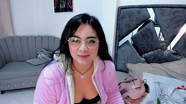 Snapshot of Dulce_amg chatting on April 28, 3:11 am Dulce amg online show from April 28, 3:11 am