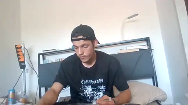 btungffhgg online show from July 3, 12:44 pm