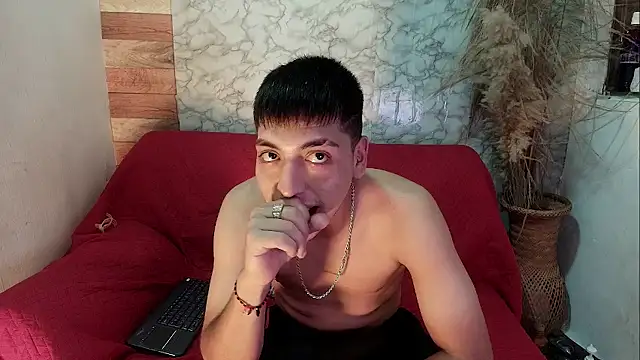 aaron antonella mds online show from February 1, 8:40 pm