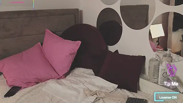 LikaBerry1 online show from October 11, 1:38 am