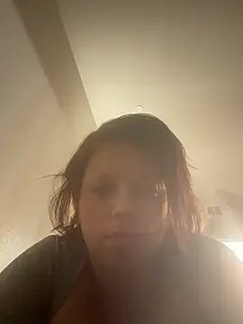 Snapshot of misssub6969 chatting on November 5, 1:44 pm misssub6969 online show from November 5, 1:44 pm