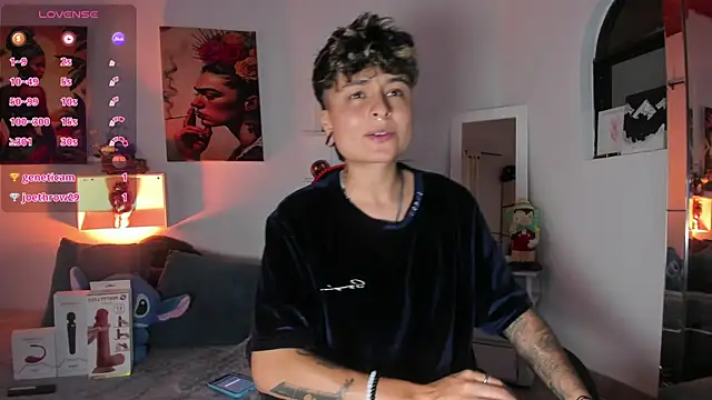 Snapshot of ZuryRamirez_ chatting on November 24, 9:25 pm ZuryRamirez online show from November 24, 9:25 pm