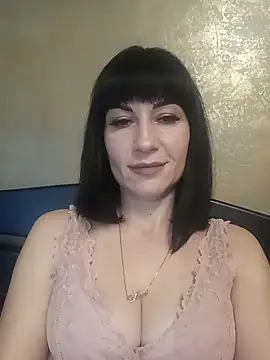 FireLily332 online show from December 23, 4:28 pm
