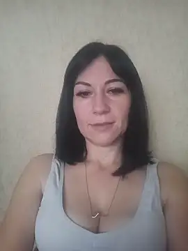 FireLily332 online show from December 28, 10:14 am