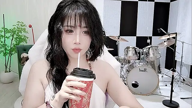 Snapshot of Vaness-a chatting on October 6, 5:54 pm Vaness-a online show from October 6, 5:54 pm