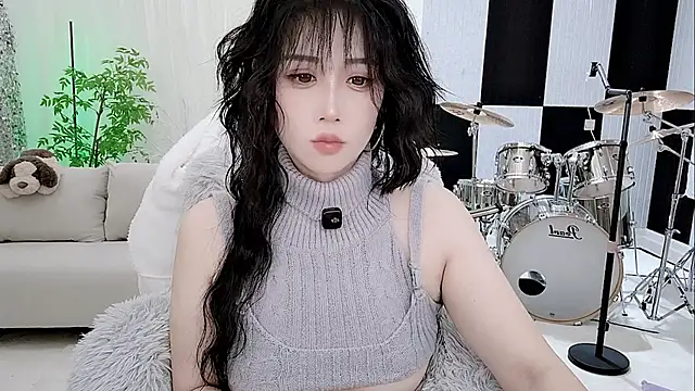 Snapshot of Vaness-a chatting on October 17, 12:41 pm Vaness-a online show from October 17, 12:41 pm