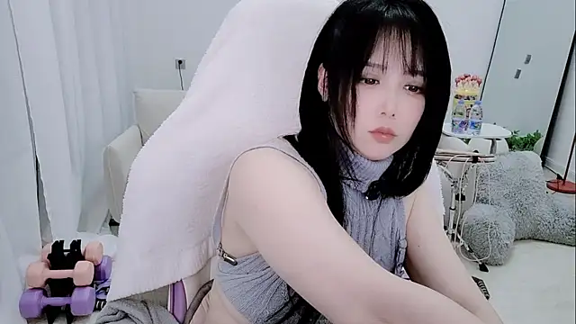 Vaness-a online show from March 23, 6:45 pm