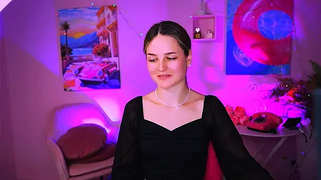 DeboraLarson online show from January 13, 7:32 am