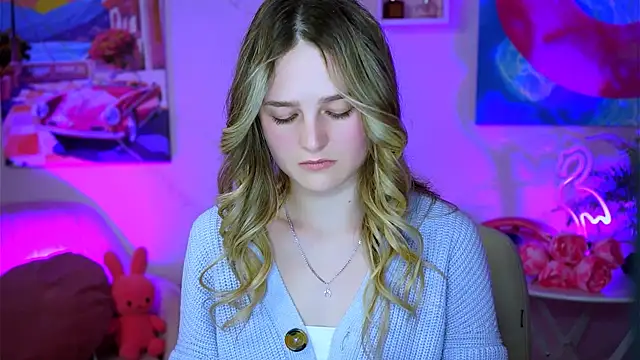 DeboraLarson online show from February 9, 12:41 pm