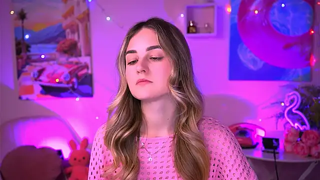 DeboraLarson online show from February 17, 7:31 pm