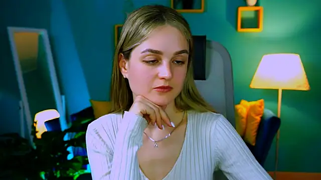 DeboraLarson online show from March 9, 2:32 pm