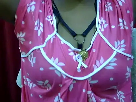 HOT-SEEMAA online show from September 25, 4:32 pm
