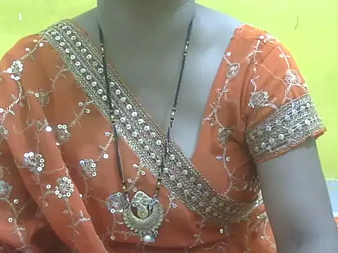 Snapshot of HOT-SEEMAA chatting on May 14, 5:14 am HOT-SEEMAA online show from May 14, 5:14 am