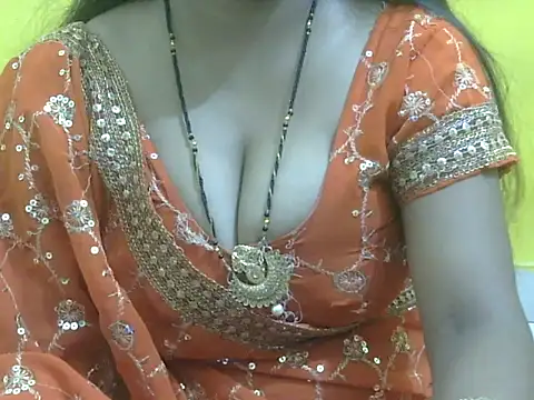 Snapshot of HOT-SEEMAA chatting on June 7, 7:56 am HOT-SEEMAA online show from June 7, 7:56 am