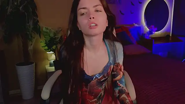 likeamoss online show from October 22, 2:17 pm