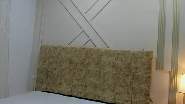 ashley  foxx  online show from October 3, 2:14 pm