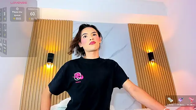 miss Ari online show from January 28, 7:21 pm