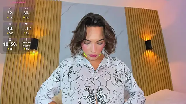 miss Ari online show from February 18, 7:41 pm