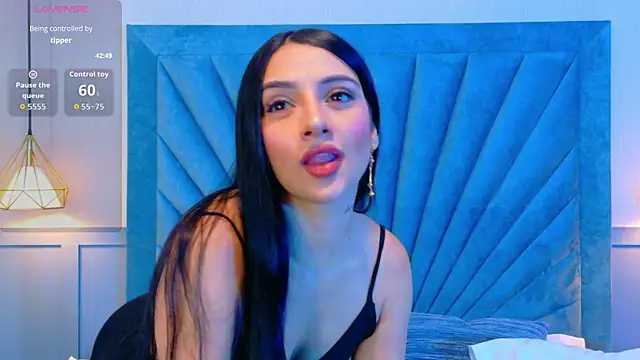 Harper-Avary online show from October 21, 2:18 pm