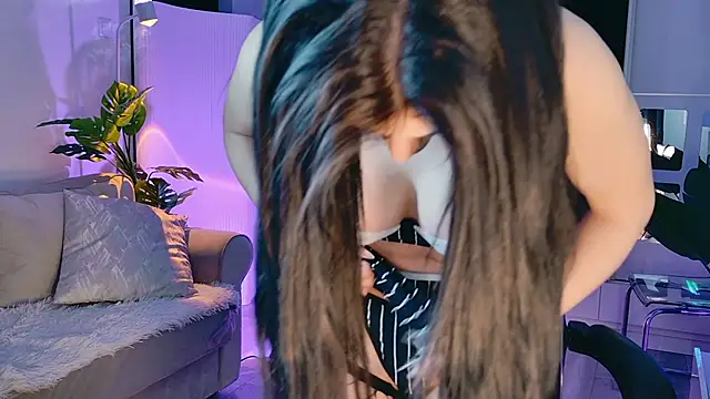 Ivy belle online show from November 15, 5:16 am