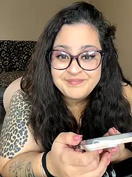 tillymarie34 online show from December 5, 5:20 pm