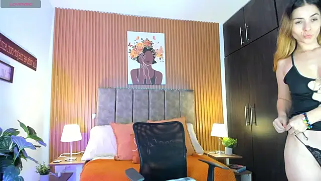 StacyWoods online show from February 27, 8:42 pm