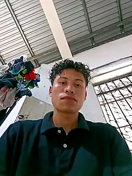 kgmc2 online show from December 17, 9:05 pm