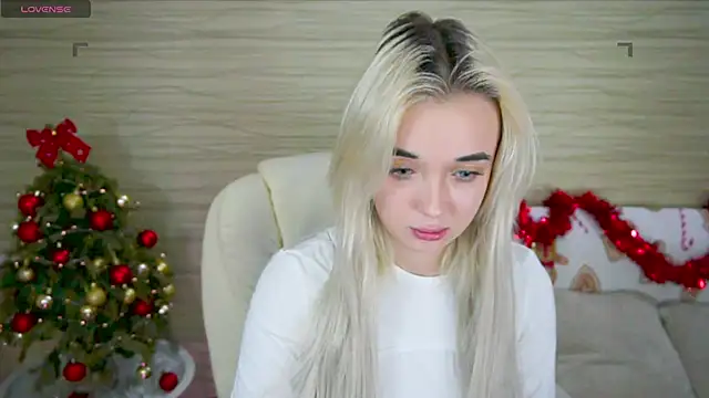 Ashley S online show from December 16, 2:25 am