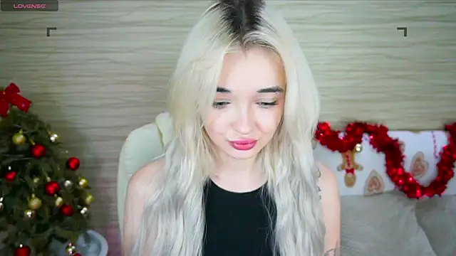 Ashley S online show from December 23, 11:06 pm