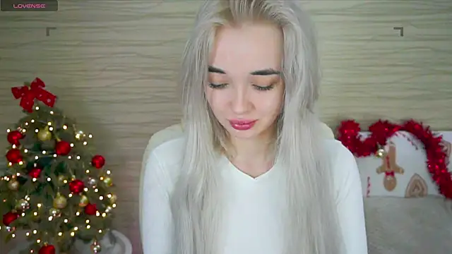 Ashley S online show from December 27, 11:10 pm