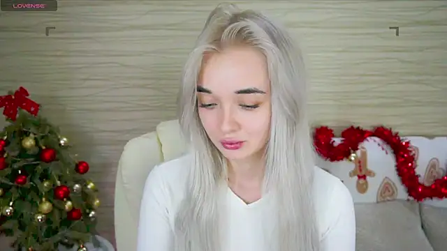 Ashley S online show from December 28, 3:15 am