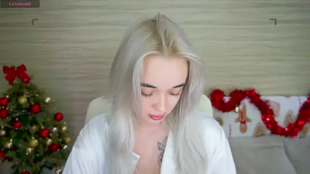 Ashley S online show from December 29, 3:11 am