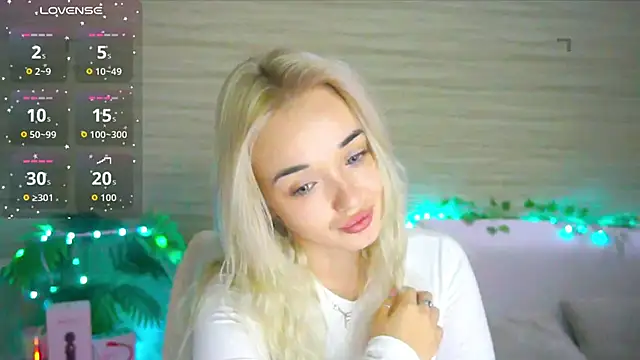 Ashley S online show from September 28, 10:04 pm