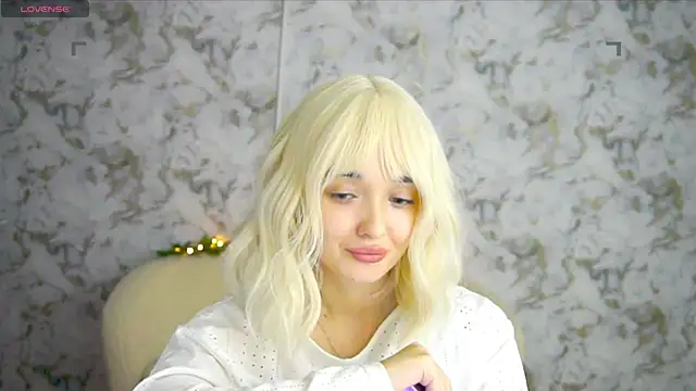 Ashley S online show from June 14, 2:24 am