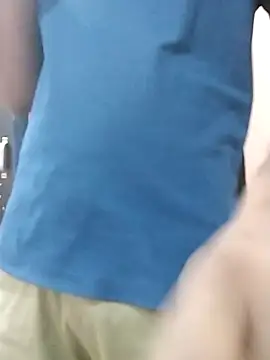 AuntyLover BhabhiLover  online show from February 24, 3:42 pm