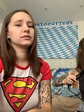 HotCaramellsTV online show from October 1, 9:04 am