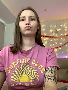 HotCaramellsTV online show from October 22, 8:25 am