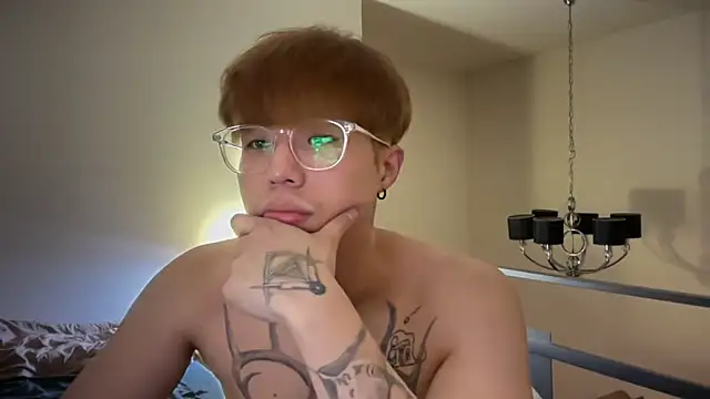 Snapshot of pengpeng_0310 chatting on March 13, 6:36 pm pengpeng 0310 online show from March 13, 6:36 pm