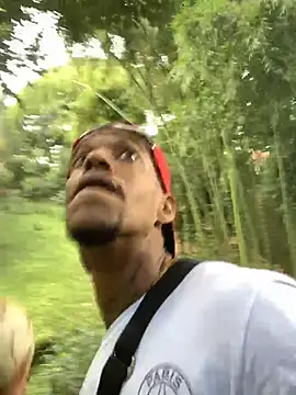 Salomon koude online show from November 30, 5:06 pm