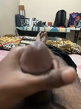 Snapshot of Thinboycock chatting on January 11, 5:07 pm Thinboycock online show from January 11, 5:07 pm