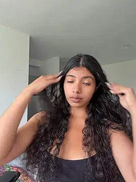viktorya xue online show from June 25, 1:04 pm