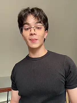 ajordanR online show from April 3, 10:30 pm