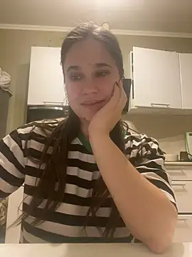 Snapshot of JaneLestur chatting on January 4, 4:32 pm JaneLestur online show from January 4, 4:32 pm