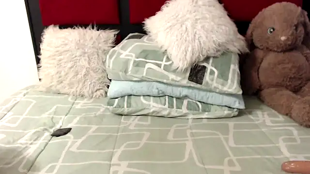 SlimRose24 online show from October 12, 5:06 am