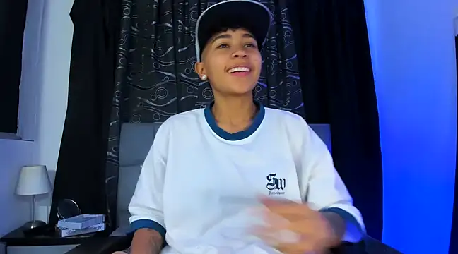 nova sex01 online show from December 10, 5:07 am