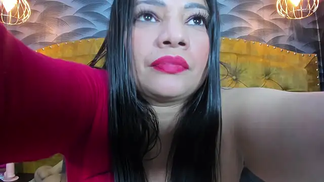 NahomiFireSex online show from July 11, 1:19 am