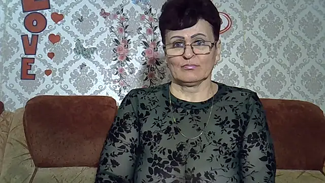 PaulaGolden online show from February 19, 5:20 pm