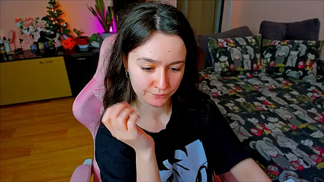 Snapshot of ameli_moon chatting on February 26, 11:42 am ameli moon online show from February 26, 11:42 am