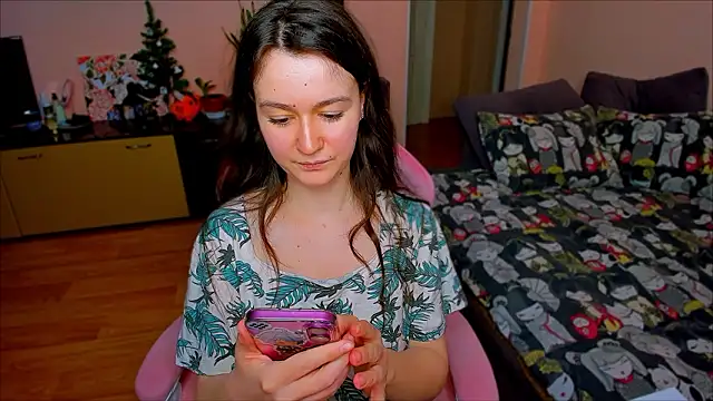 Snapshot of ameli_moon chatting on February 27, 5:35 pm ameli moon online show from February 27, 5:35 pm